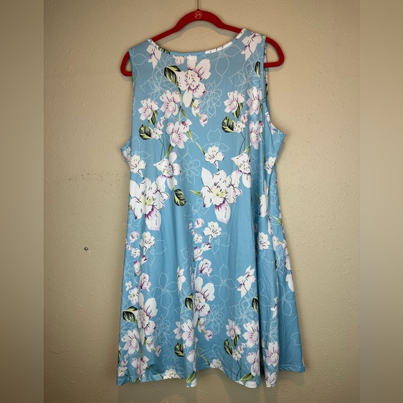 Lucky More Floral Dress with Pockets - Picture 6 of 6